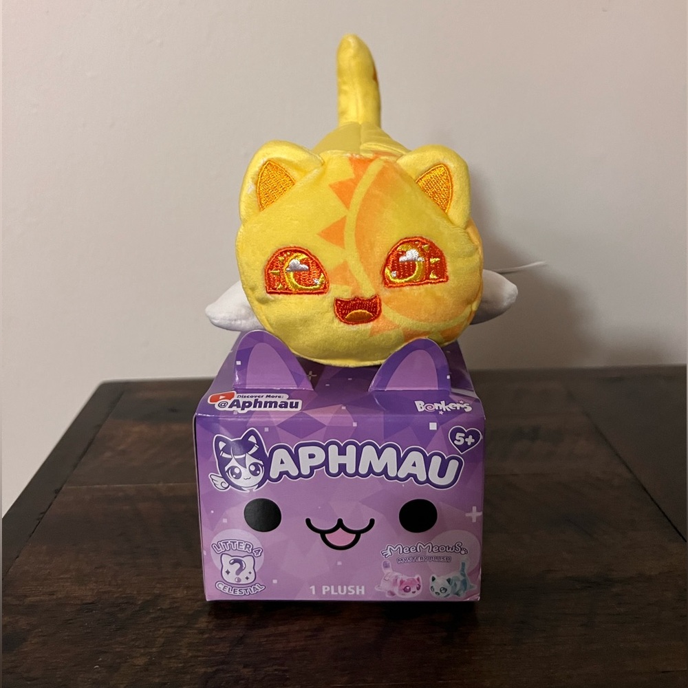 Aphmau MeeMeow 6” plush series 4 Sun Cat NEW